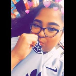 Meet your Posher, Rosario